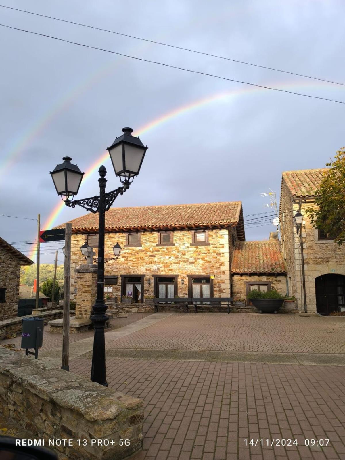 Posada De Serrada Serrada de la Fuente エクステリア 写真